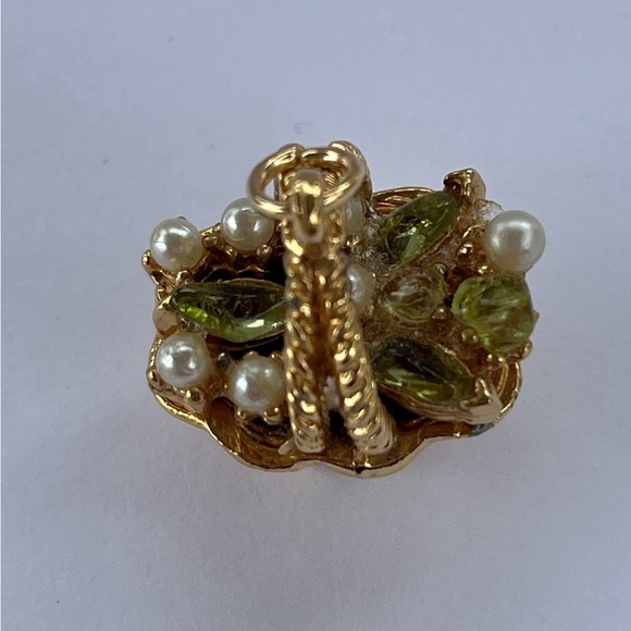 Vintage Gold and Green stones Easter Basket Charm pendant - Picture 2 of 3